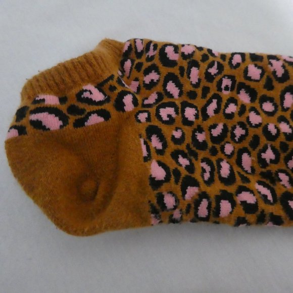 Girl's Animal Print Ankle Socks - Picture 7 of 10